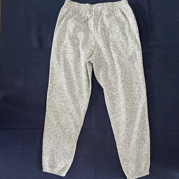 MEN'S PANTS   (JOGGERS SWEATPANTS OR JUST RELAX)  SIZE L - Picture 3 of 9